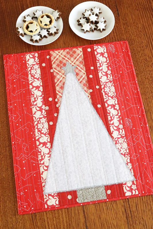 Christmas Tree Mini Quilt - Bonjour Quilts